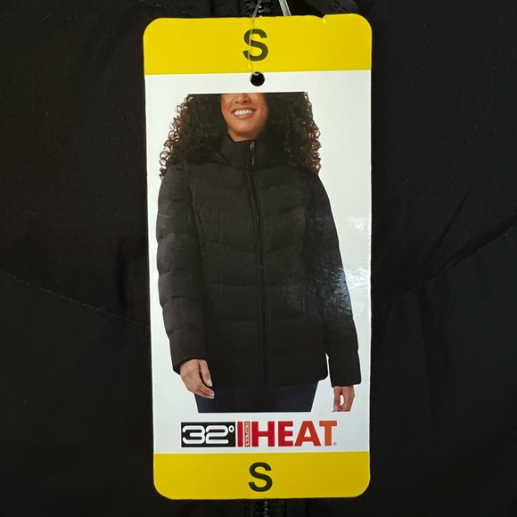 NEW 32 Degrees Women's Winter Hooded Puffer Water Resistant Jacket, Size S - Picture 13 of 15